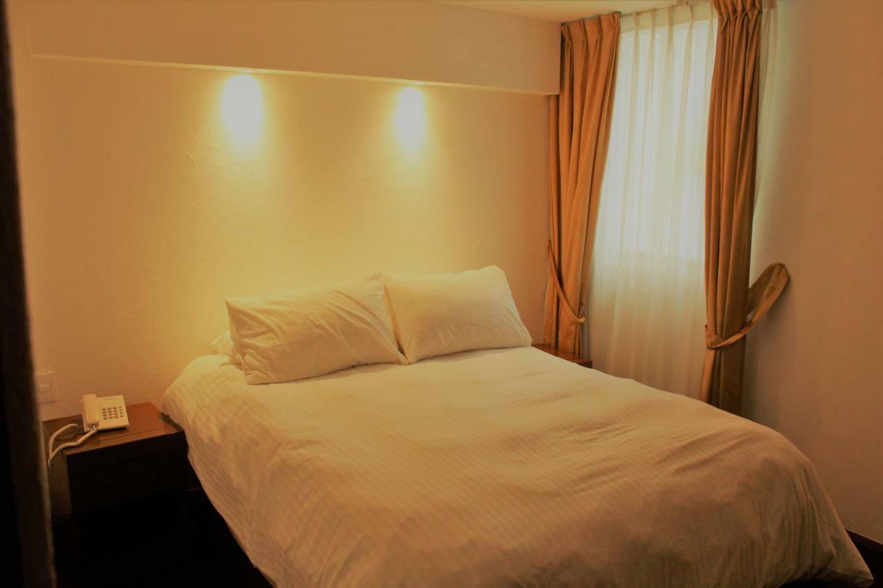 Condesa Suites Mexico City Exterior photo